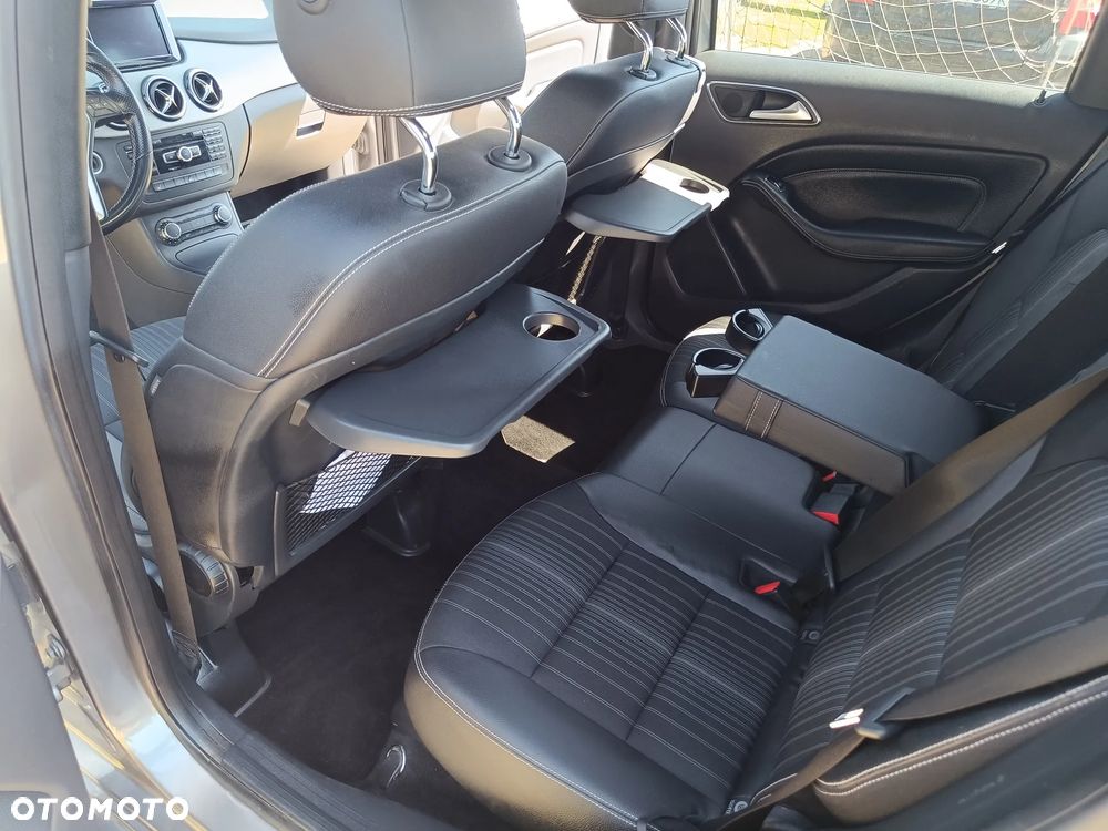 Mercedes-Benz Klasa B 220 4Matic 7G-DCT - 10