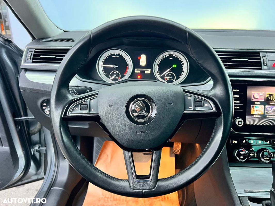 Skoda Superb - 16