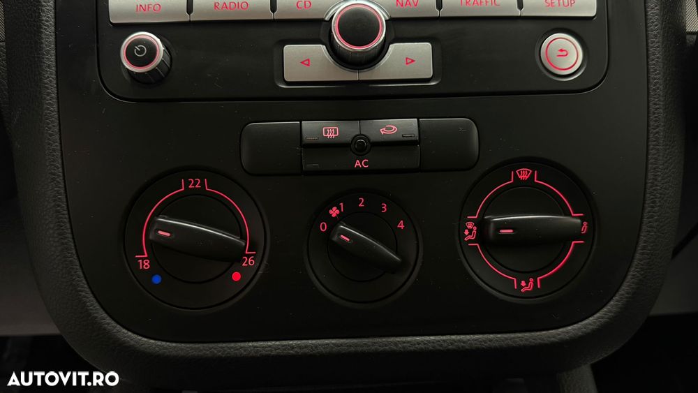 Volkswagen Golf 1.9 TDI Comfortline - 19