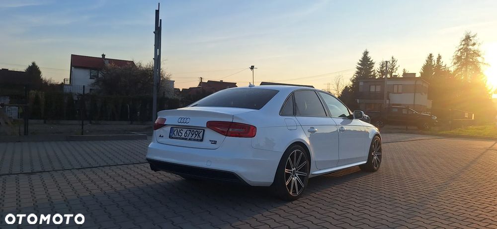 Audi A4 Limousine 2.0 TFSI Quattro S tronic - 12