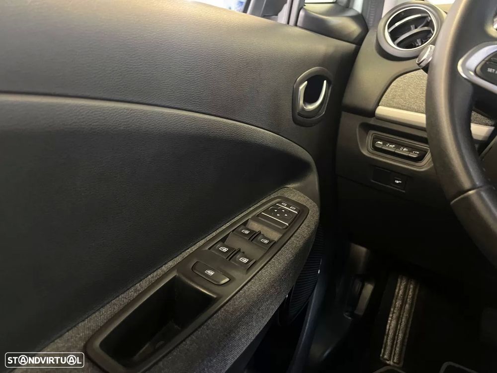 Renault Zoe (c/ Bateria) Intens 40 - 36