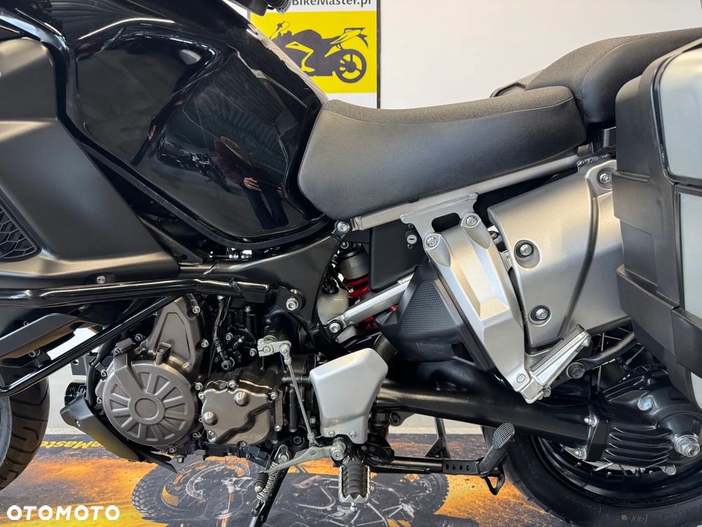 Yamaha Super Tenere - 24