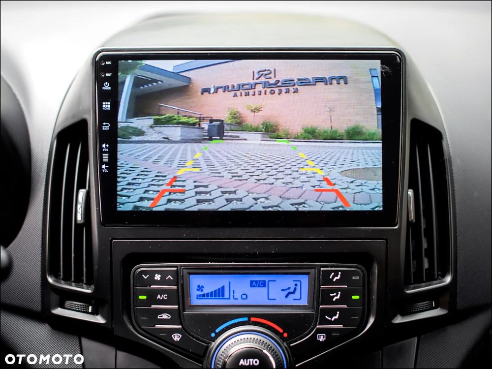 Hyundai i30 - 23
