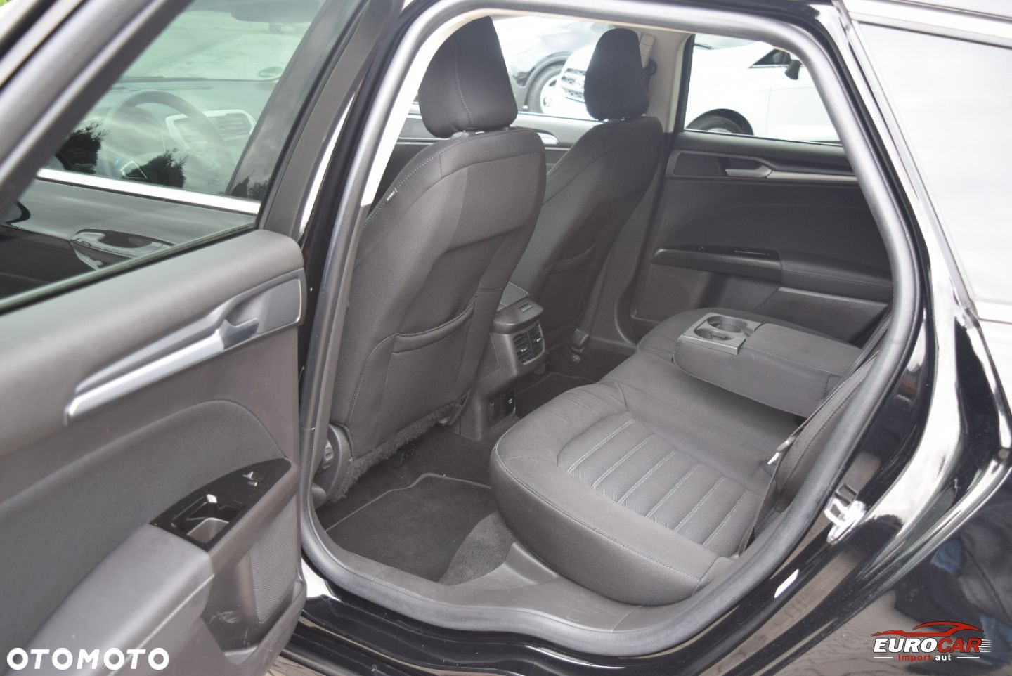 Ford Mondeo - 19