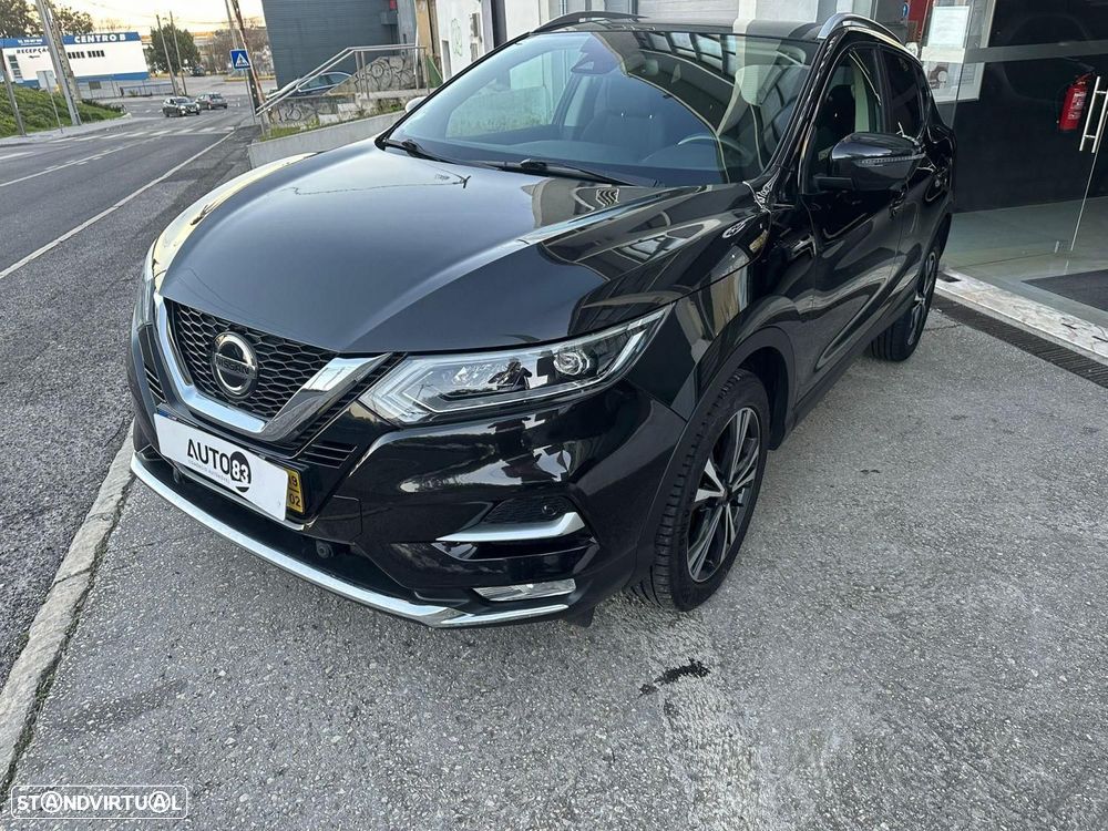 Nissan Qashqai 1.3 DIG-T N-Connecta LED+SKY - 2