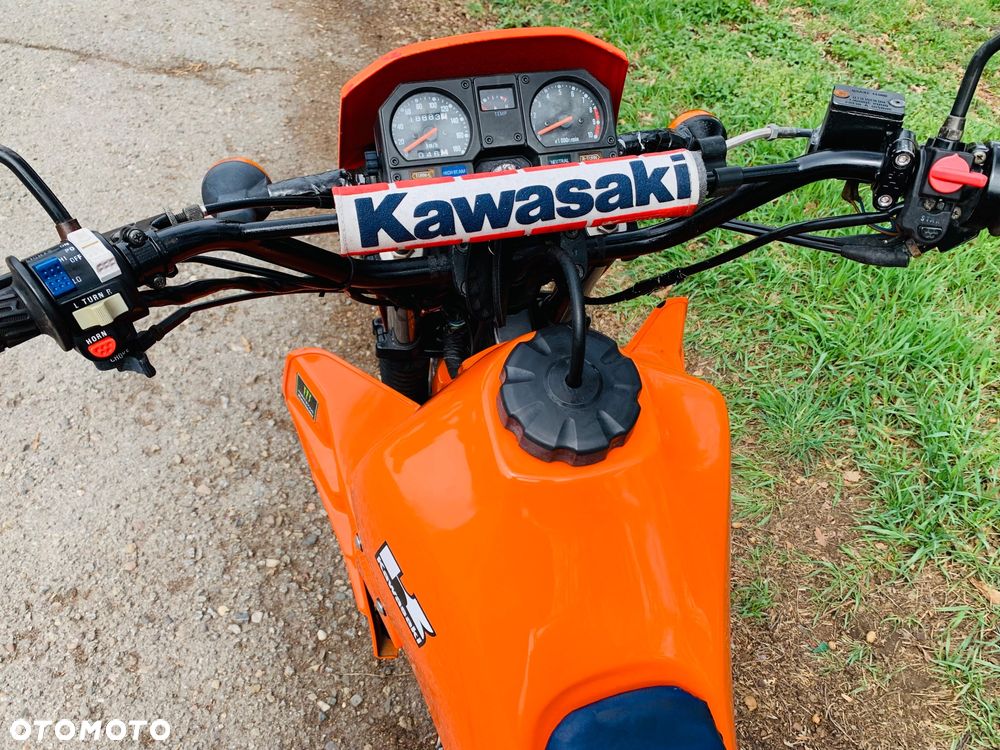 Kawasaki KLR - 9