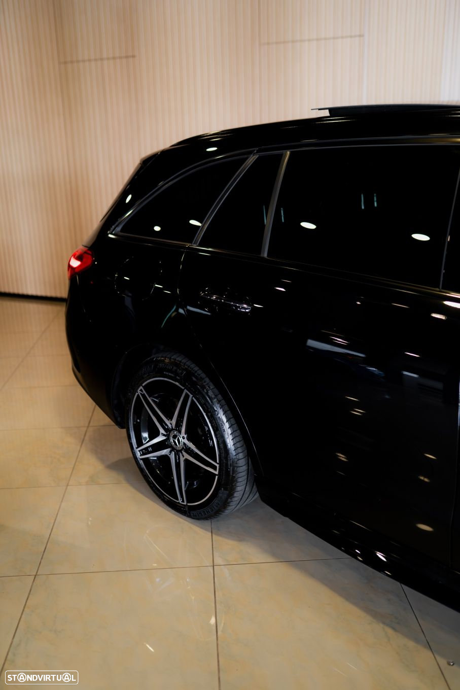 Mercedes-Benz C 300 e AMG Line - 10