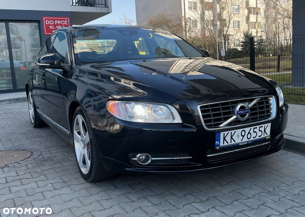 Volvo S80