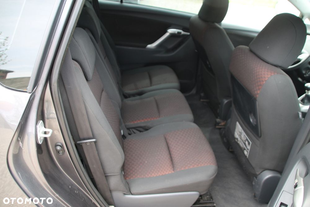 Toyota Verso 2.0 D-4D Travel - 18