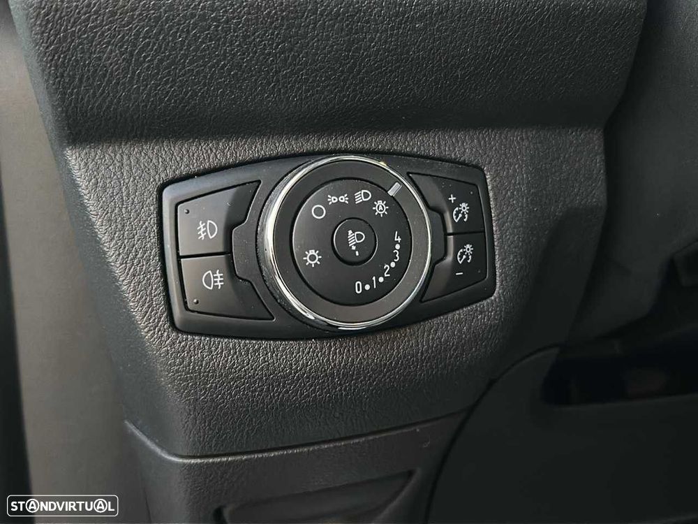 Ford Tourneo Courier 1.0 EcoBoost Titanium - 16