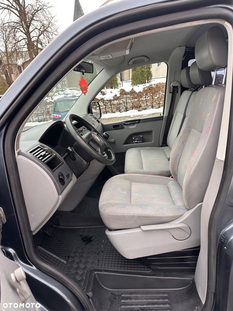 Volkswagen Transporter Caravelle Lang (5.Si.) - 25