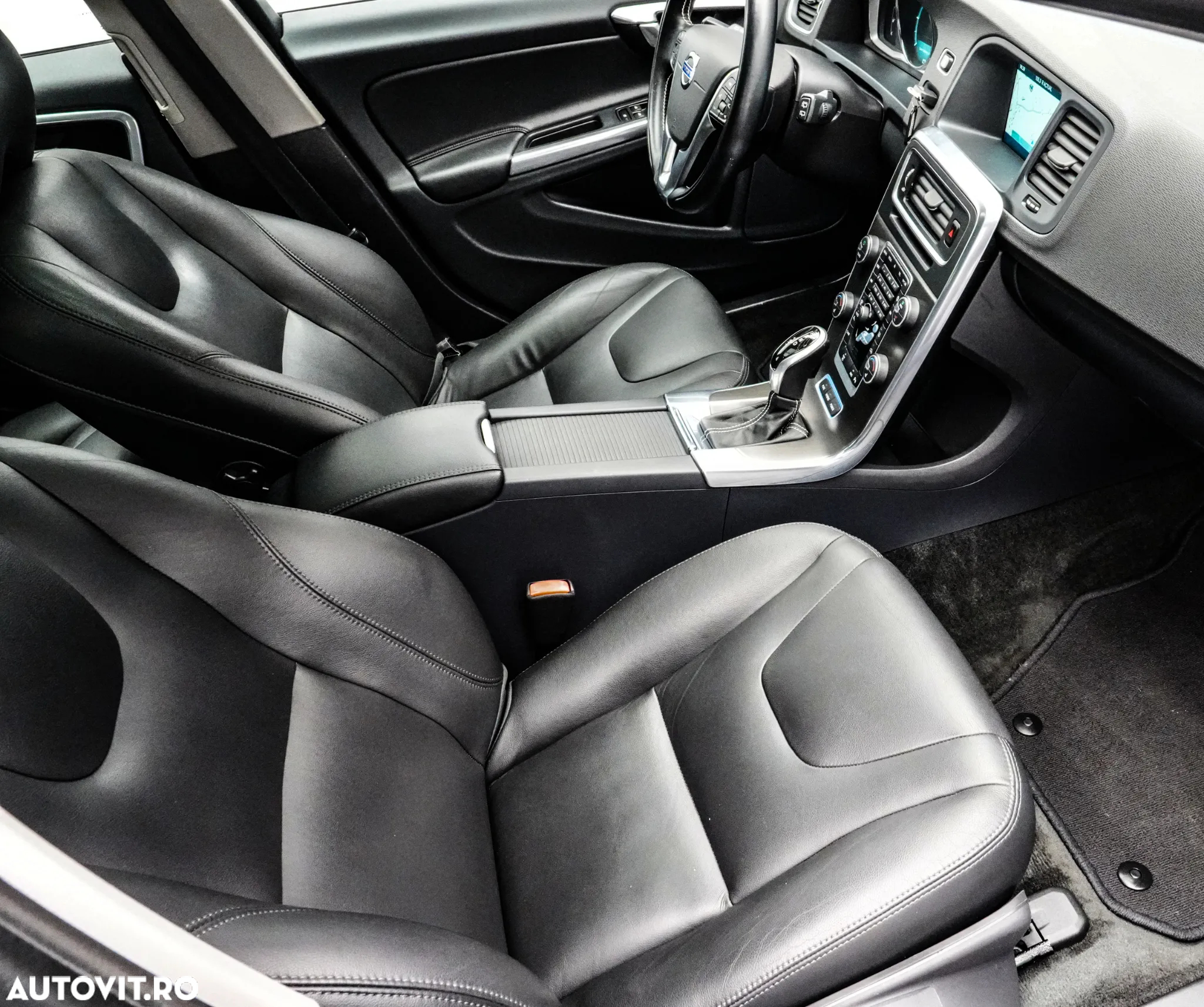 Volvo V60 - 14