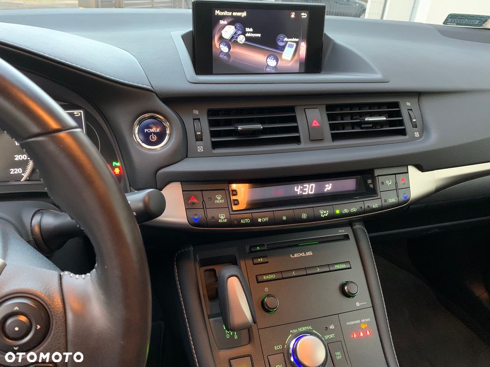Lexus CT 200h Elegance - 6