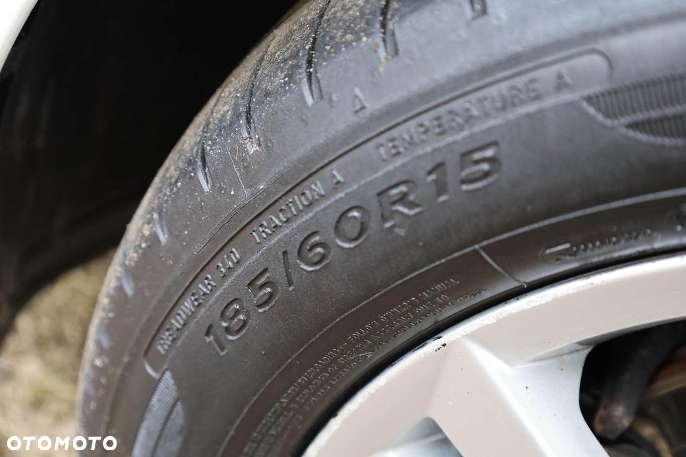 Skoda Fabia 1.0 TSI Ambition - 11