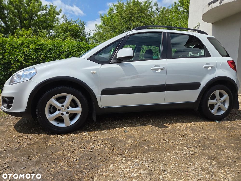 Suzuki SX4 1.5 Comfort - 16