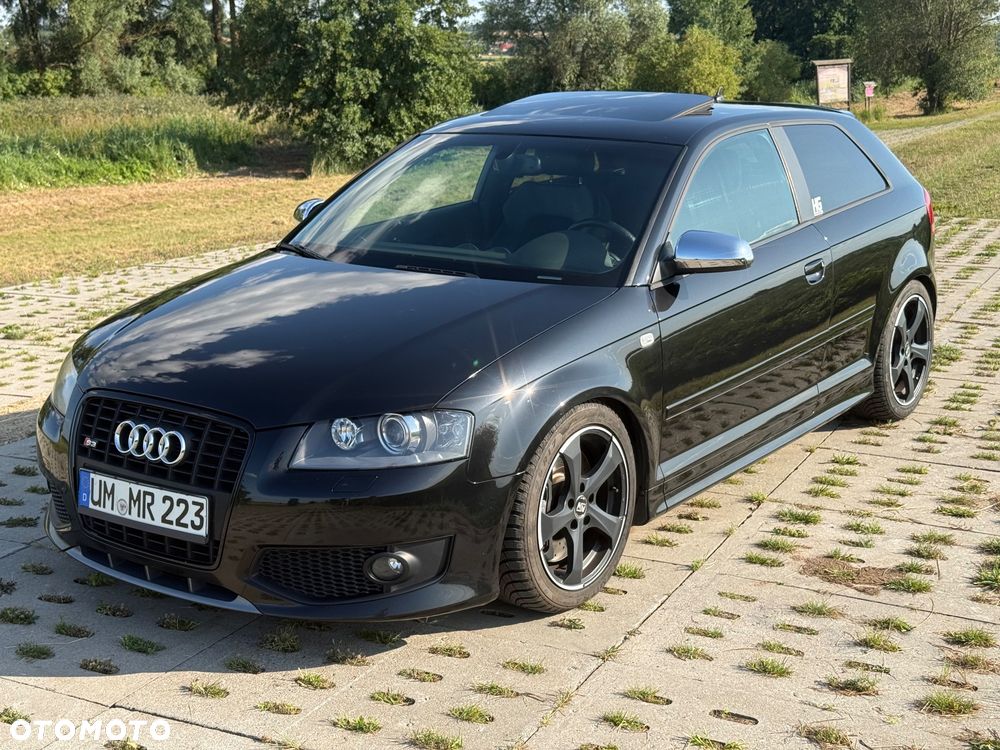 Audi S3 Standard - 1