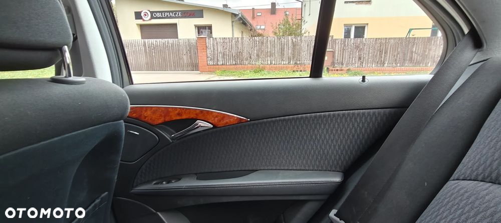 Mercedes-Benz Klasa E 220 CDI Automatik Elegance DPF - 11