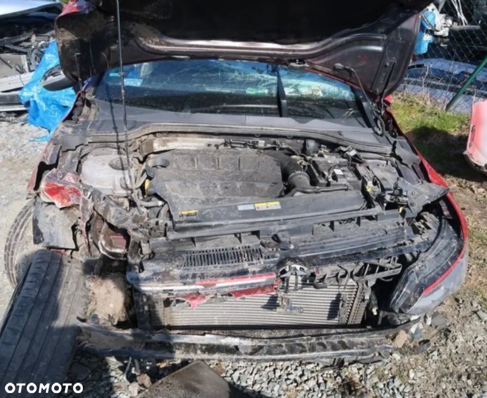 Volkswagen Golf 2.0 TSI GTI DSG - 3