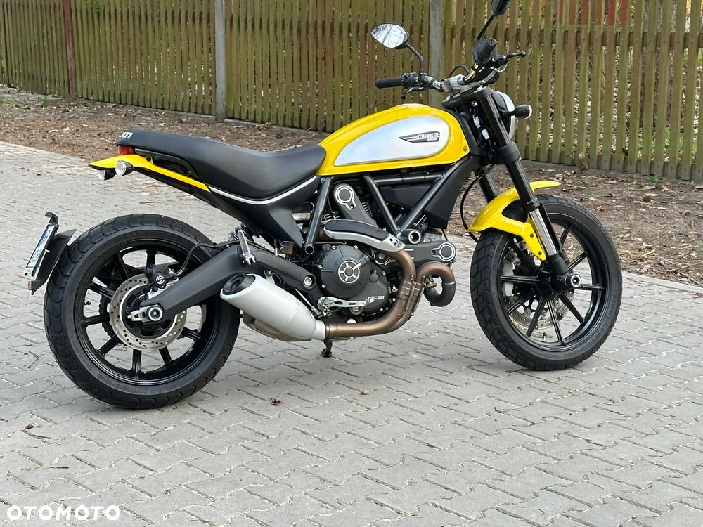 Ducati Scrambler - 1