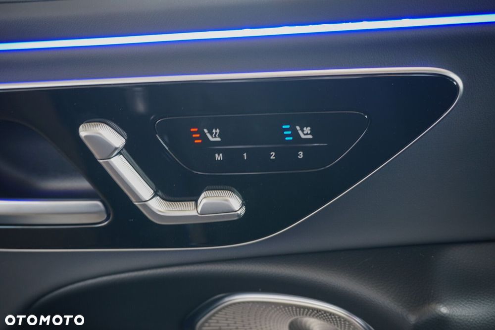 Mercedes-Benz Klasa E 450 d mHEV 4-Matic AMG 9G-Tronic - 17