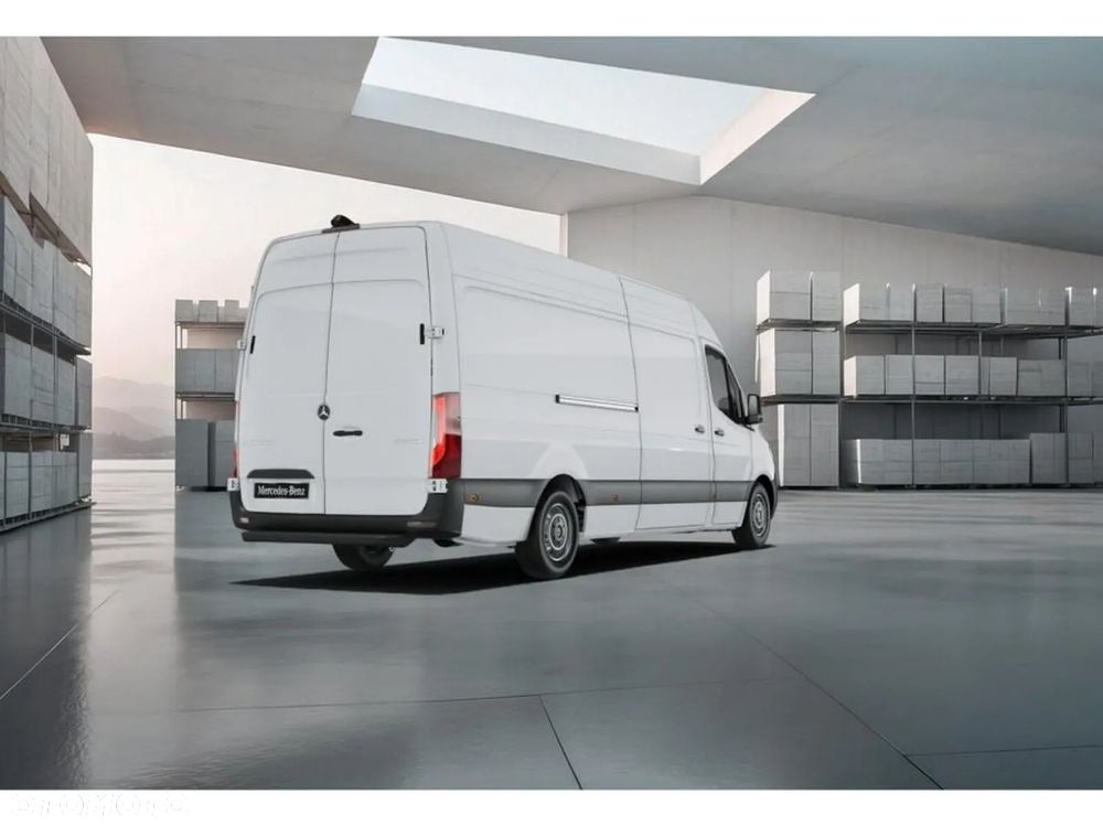 Mercedes-Benz Sprinter - 13