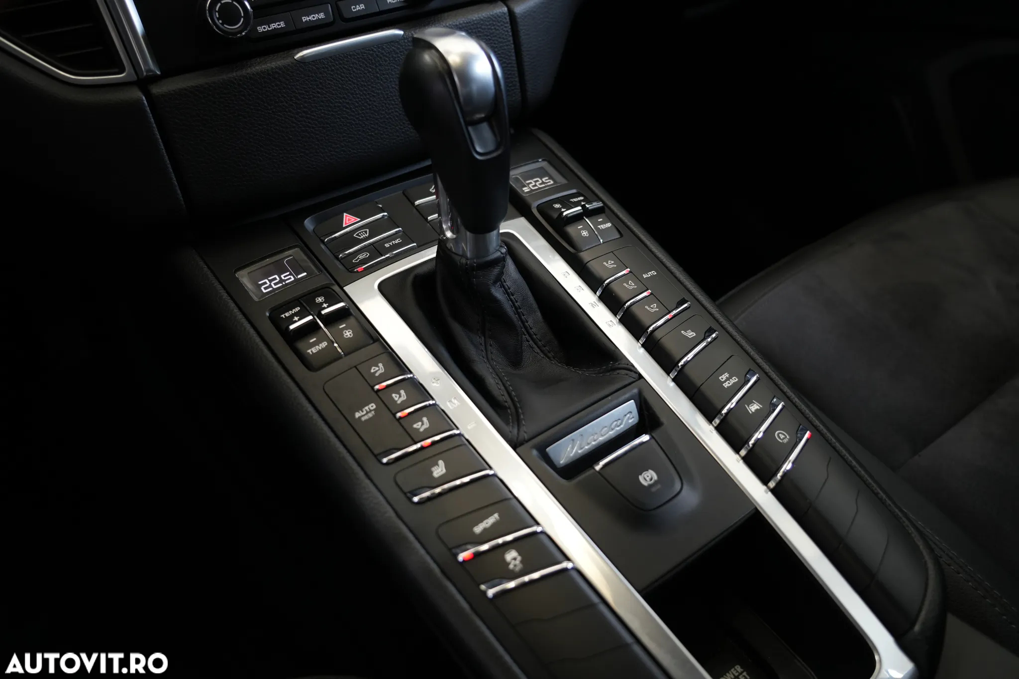 Porsche Macan - 11