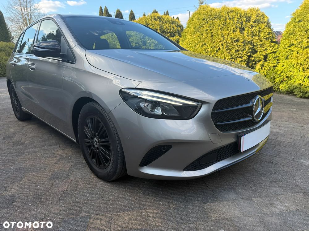 Mercedes-Benz Klasa B 180 7G-DCT Edition 2021 - 3