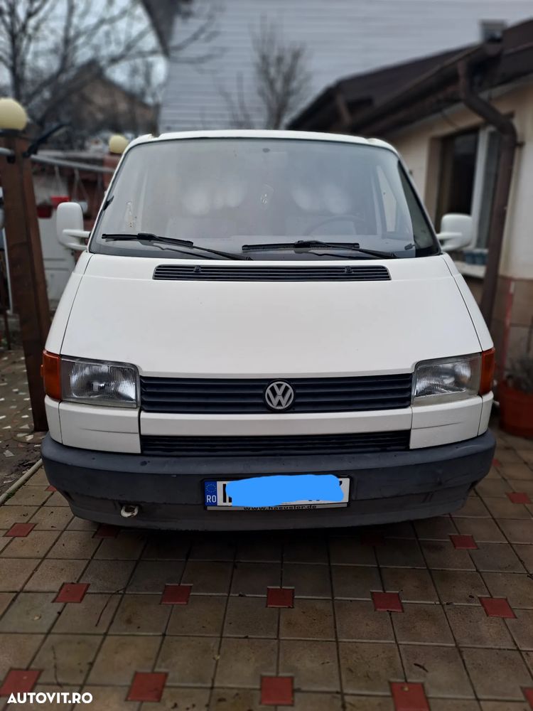 Volkswagen Transporter - 1