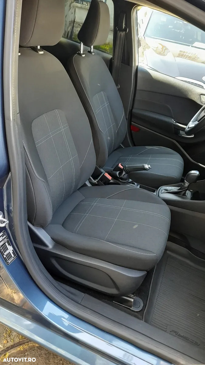 Ford Fiesta 1.0 EcoBoost Powershift Trend - 17