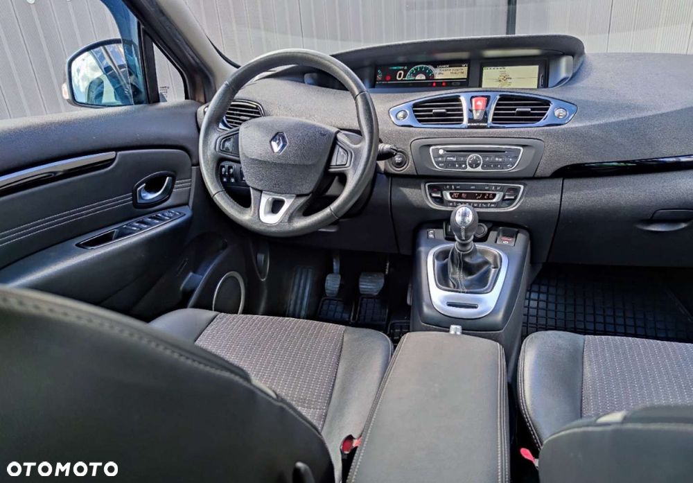 Renault Grand Scenic TCe 130 Dynamique - 19