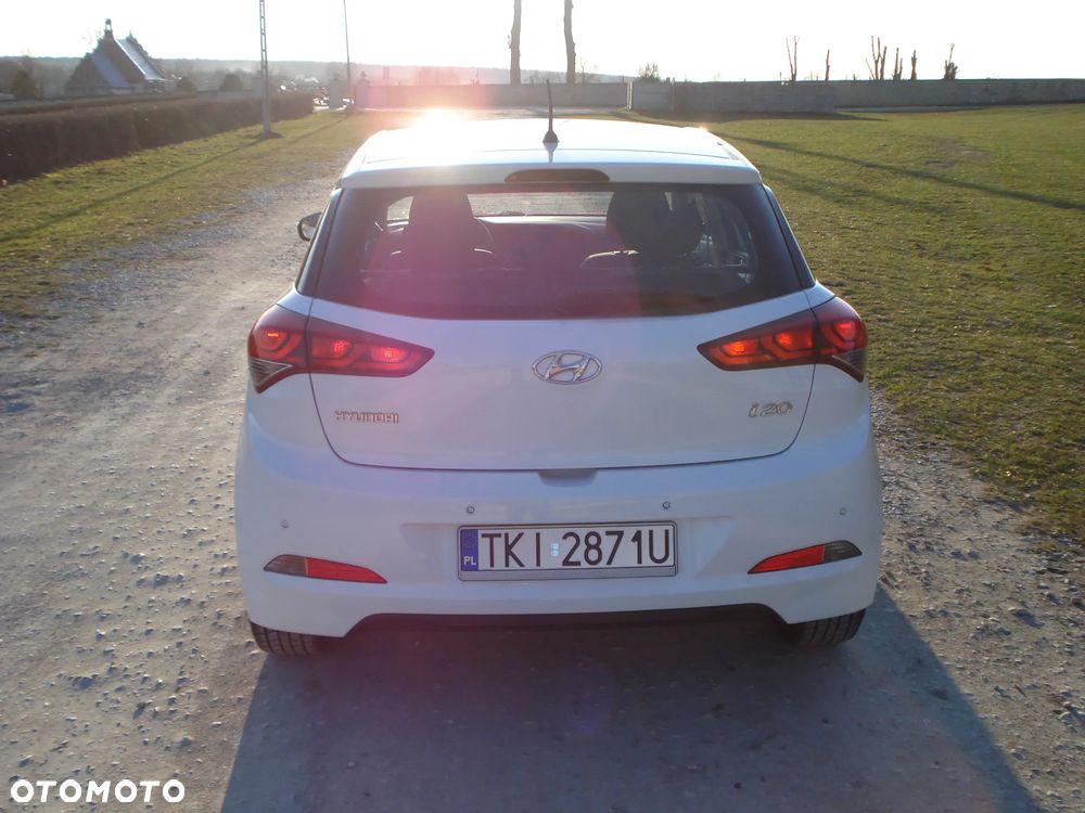 Hyundai i20 1.2 Comfort - 4