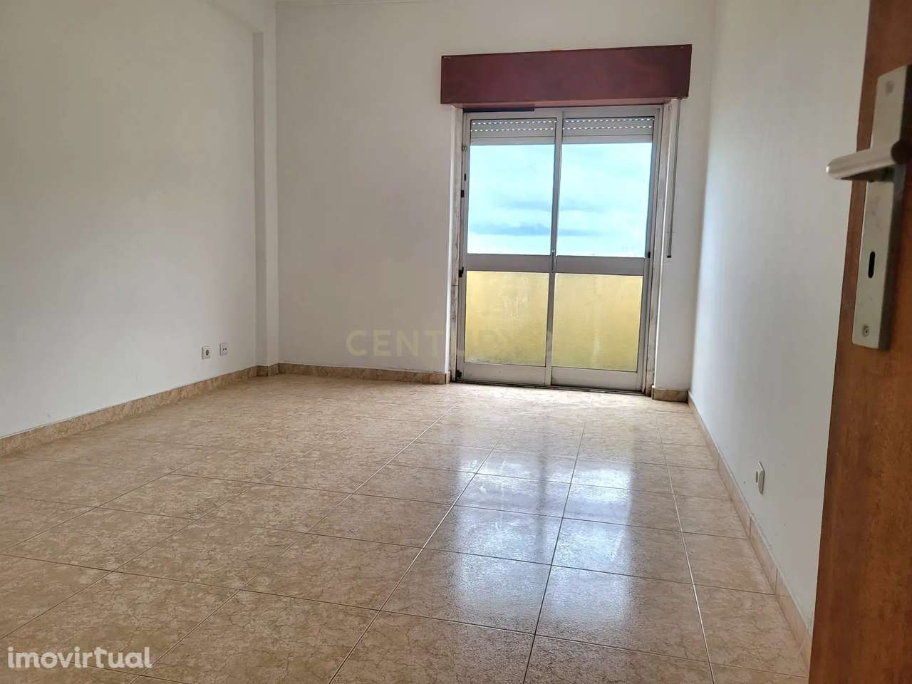 Apartamento T2  - PARA REMODELAÇÃO - Grande imagem: 5/13