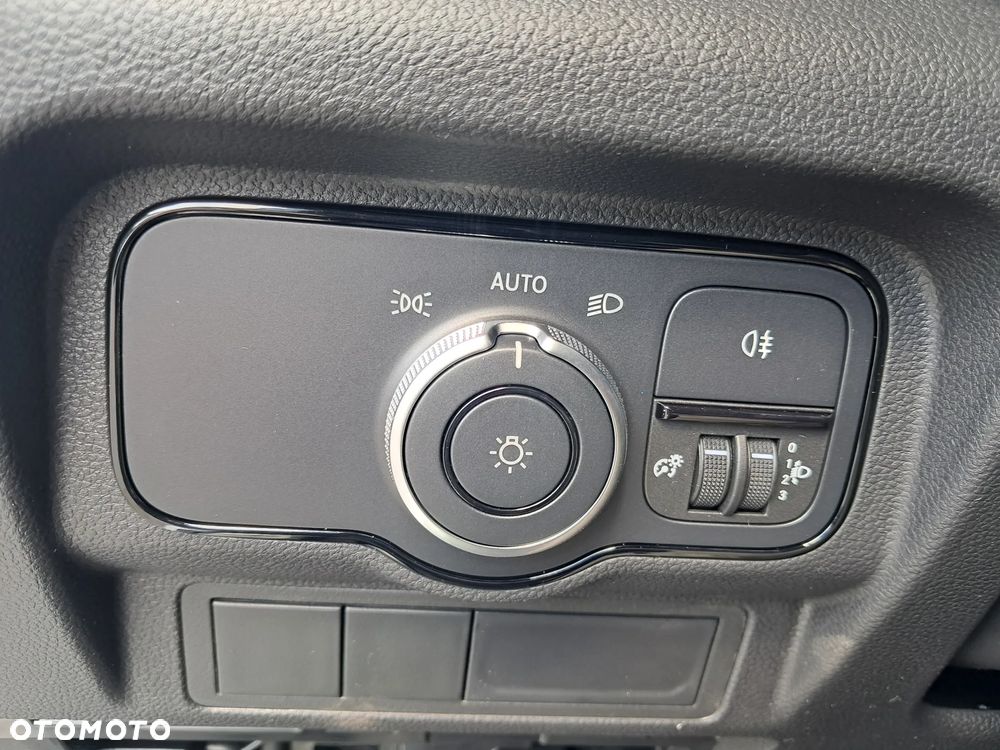 Mercedes-Benz Citan 110 CDI Furgon Ekstra długi - 15