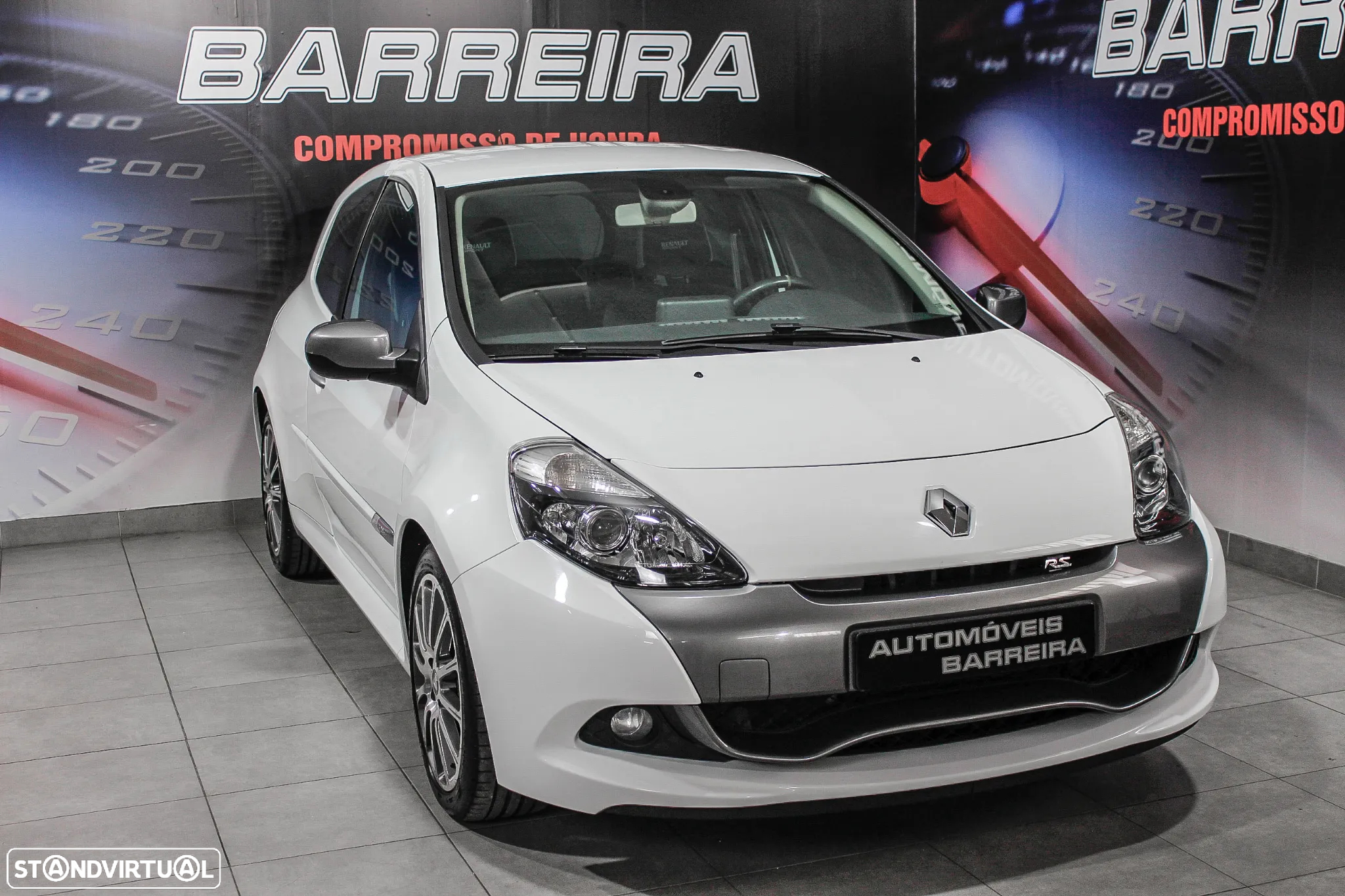 Renault Clio 2.0 16V RS - 24