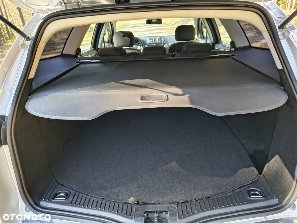 Ford Mondeo 2.0 TDCi Titanium - 23