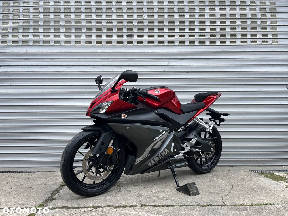 Yamaha YZF - 13