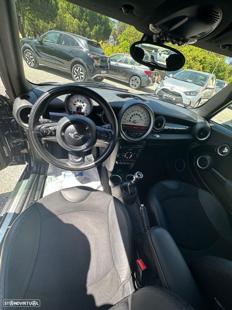 MINI 3 Portas Cooper D - 15