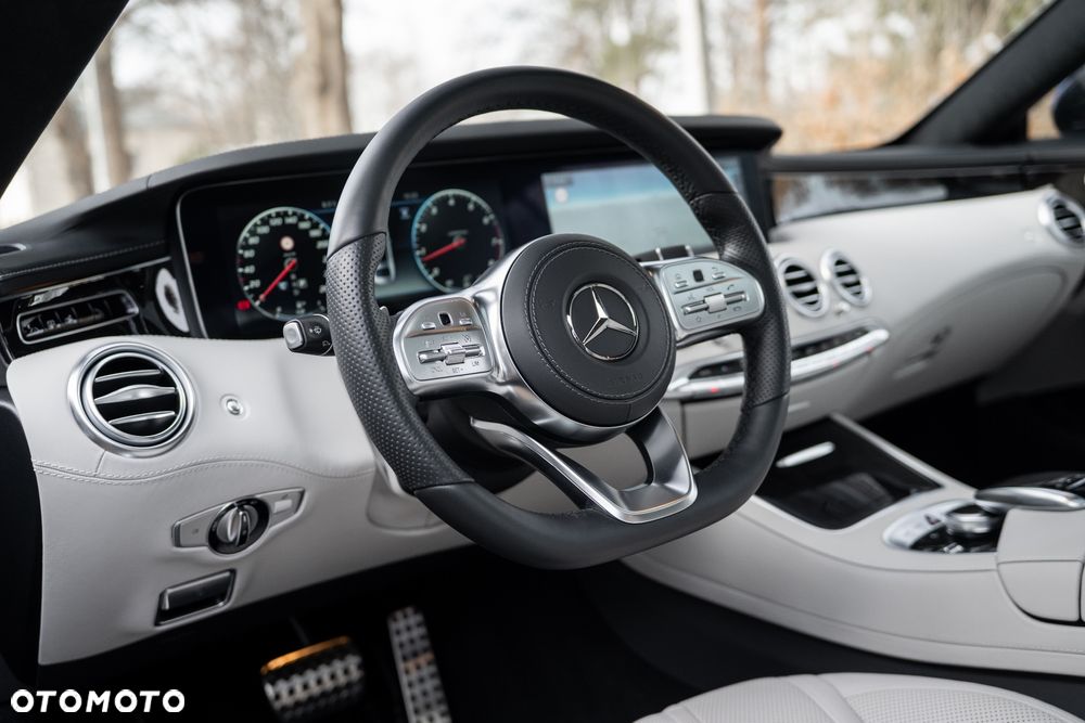 Mercedes-Benz Klasa S 560 4-Matic 9G-TRONIC - 23