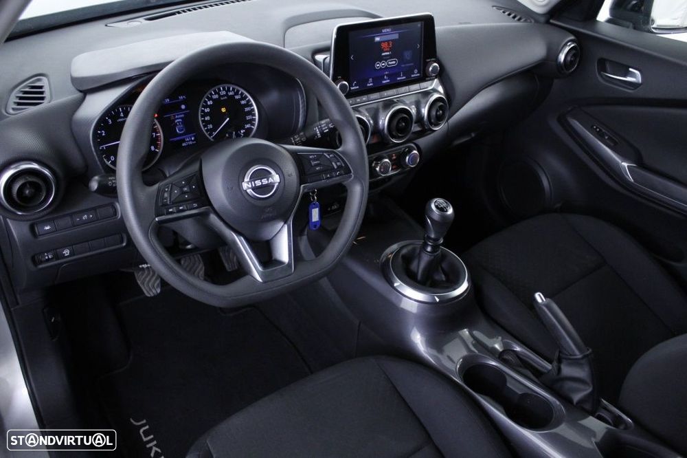Nissan Juke 1.0 DIG-T Acenta - 32