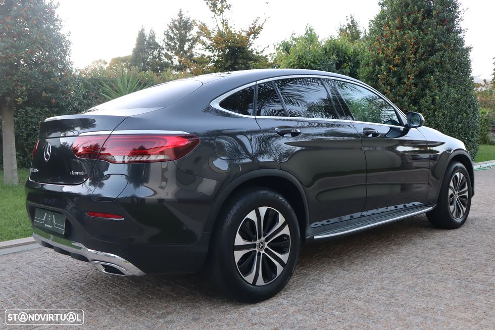 Mercedes-Benz GLC 300 e Coupé 4Matic - 3