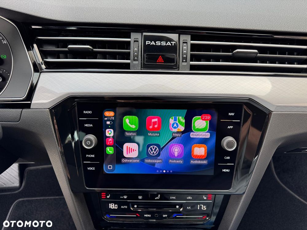 Volkswagen Passat 2.0 TSI Business DSG - 24