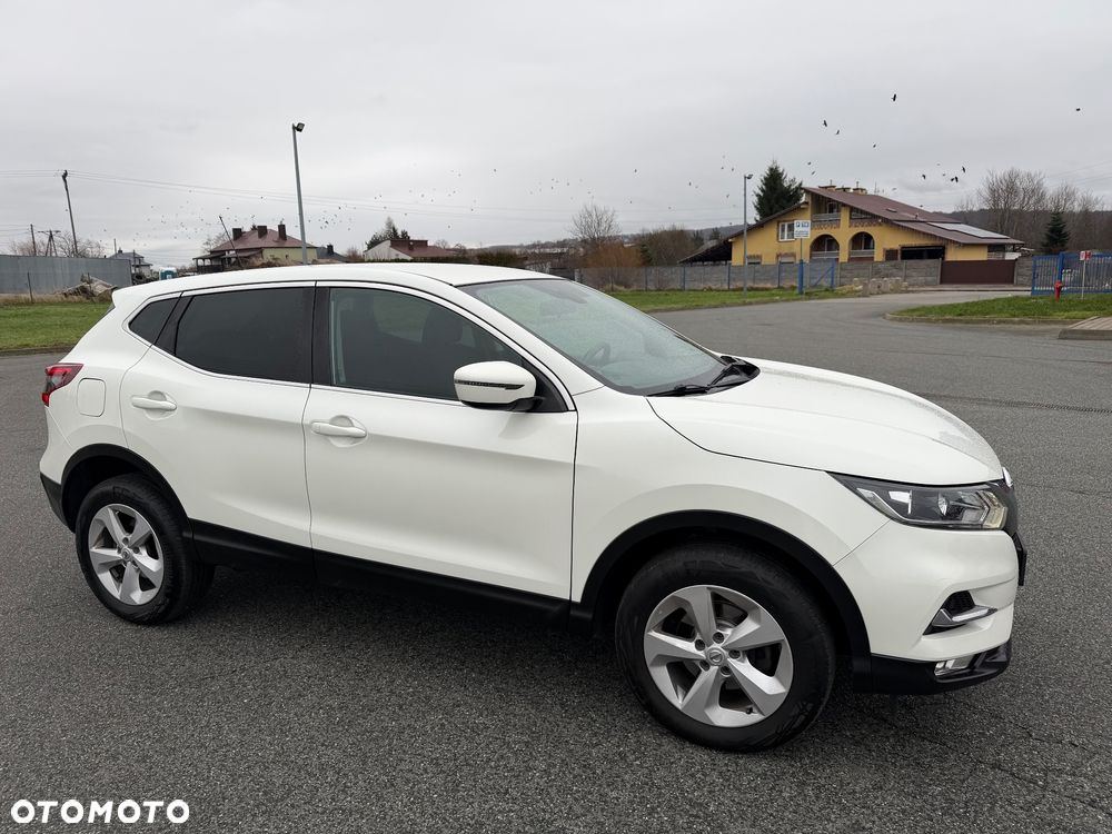 Nissan Qashqai - 11