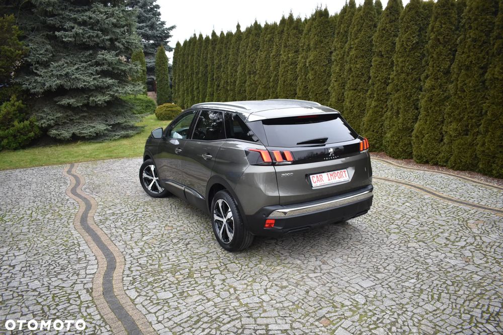 Peugeot 3008 PureTech 130 Stop & Start GPF Allure - 16