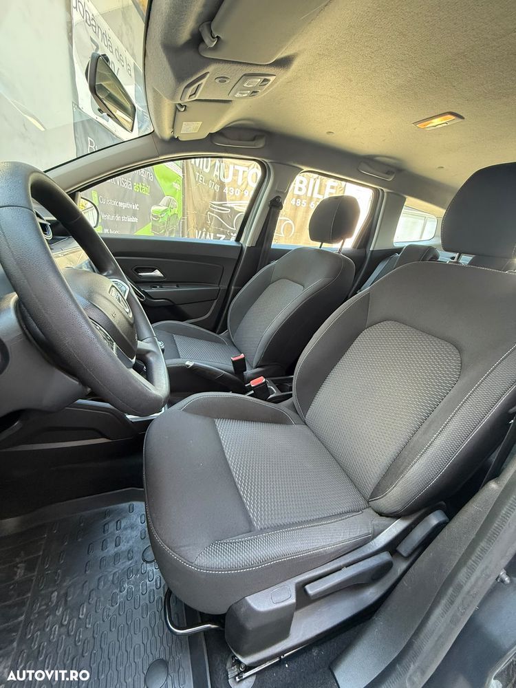 Dacia Duster 1.5 Blue dCi 4WD Comfort - 11
