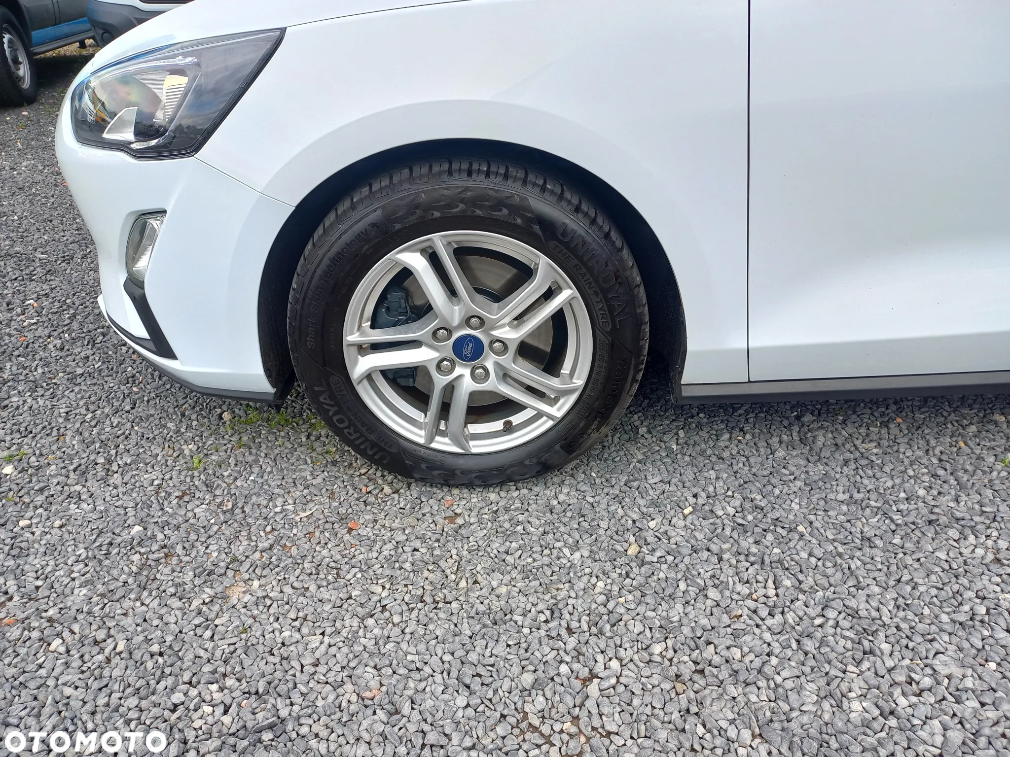 Ford Focus 1.5 EcoBlue Start-Stopp-System TITANIUM - 12