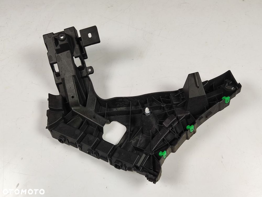 VOLVO XC40 17-21r Ślizg Zderzaka Tylnego Prawy - 5