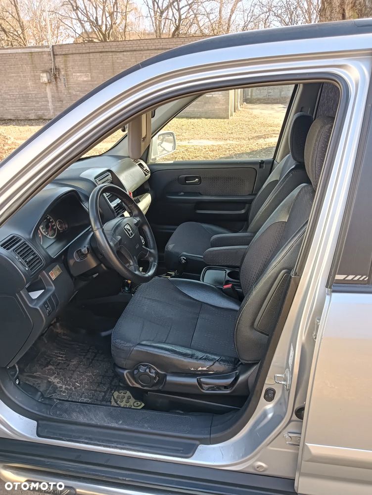 Honda CR-V 2.0i S - 6