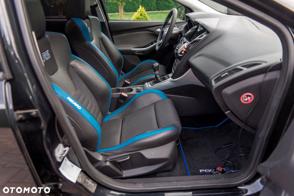 Ford Focus 1.6 Titanium - 26