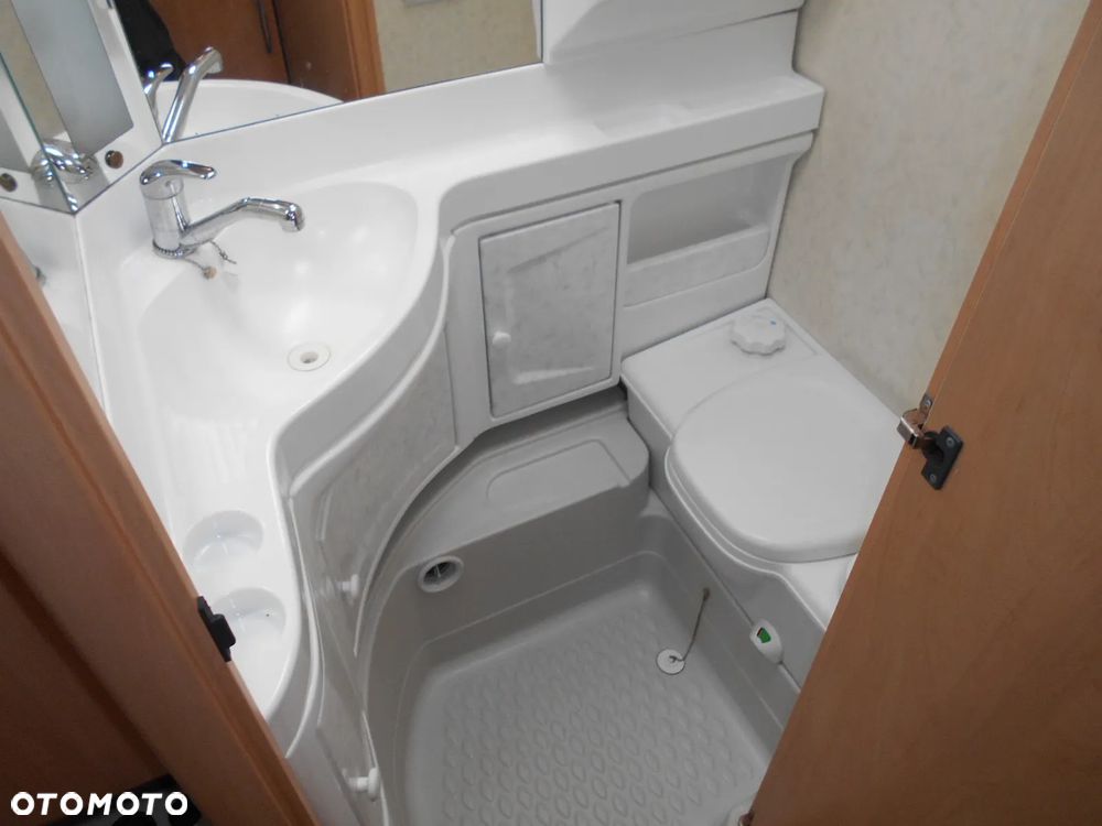 Hobby DE LUXE 450 - 8