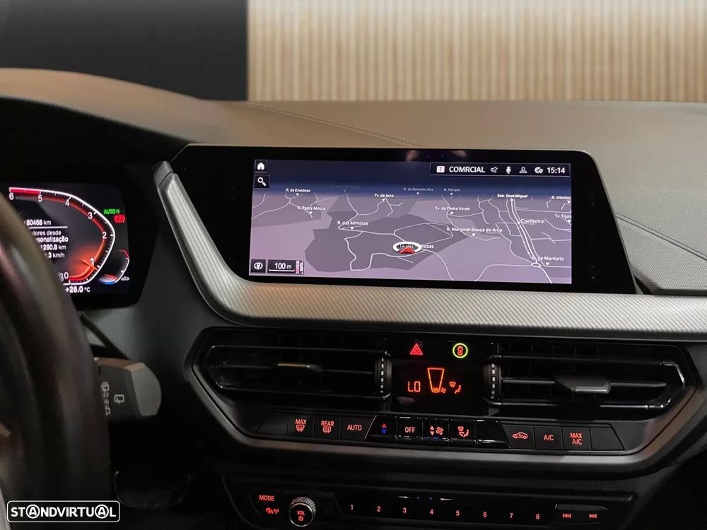 BMW 116 d Pack Desportivo M Auto - 11